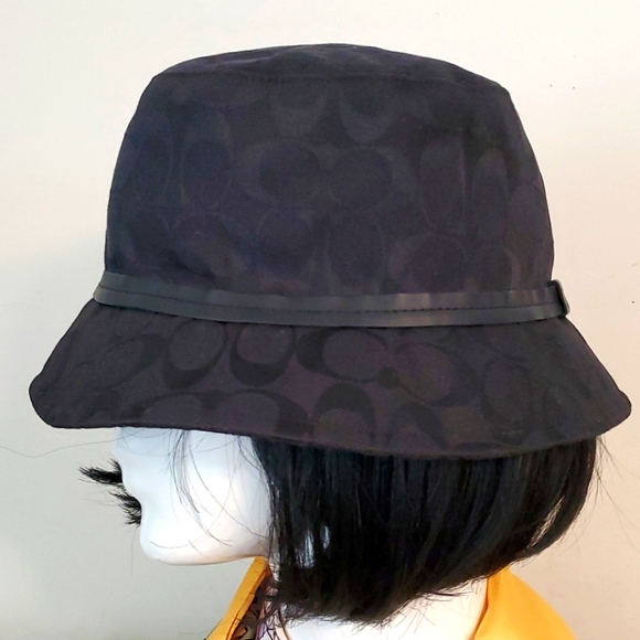 Coach Hat - Picture 1 of 14